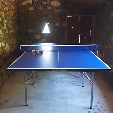 Semesterbostad Casa Escola Velha Vale de Carneiro