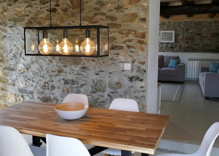 Casa Escola Velha Vale de Carneiro